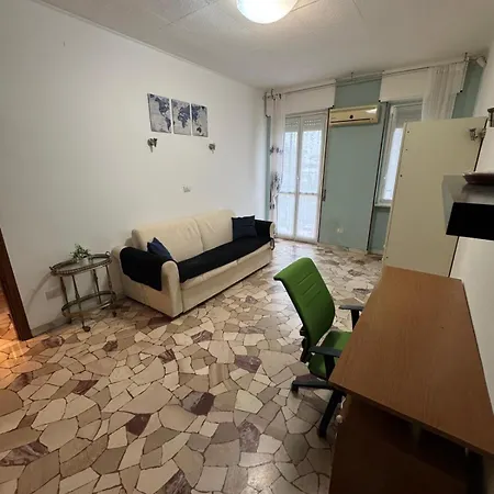 Cozy Apartment Baranzate